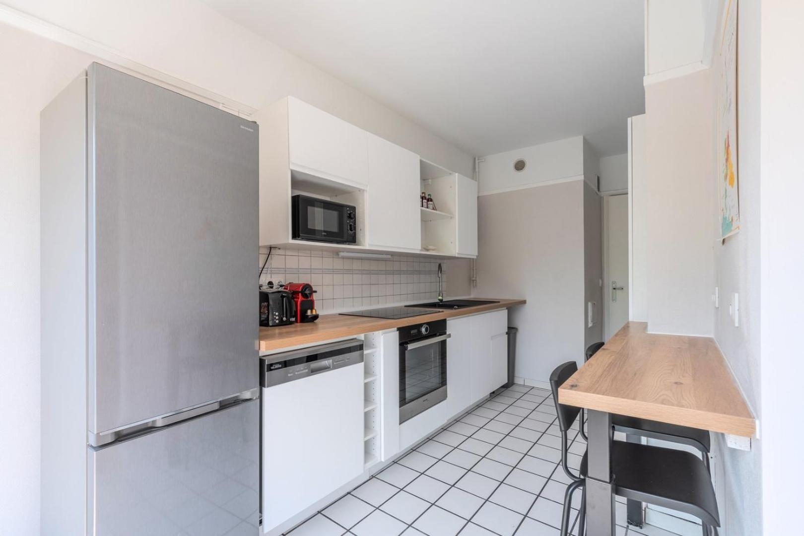 Spacious 3 Bedroom Apartment & Private Parking! Lambersart Dış mekan fotoğraf