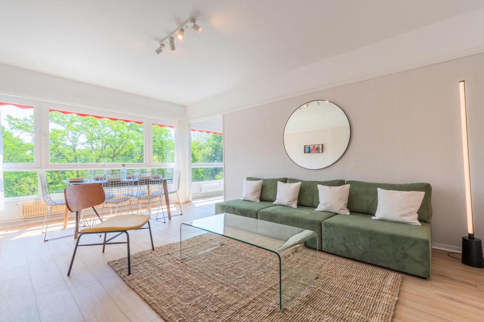 Spacious 3 Bedroom Apartment & Private Parking! Lambersart Dış mekan fotoğraf