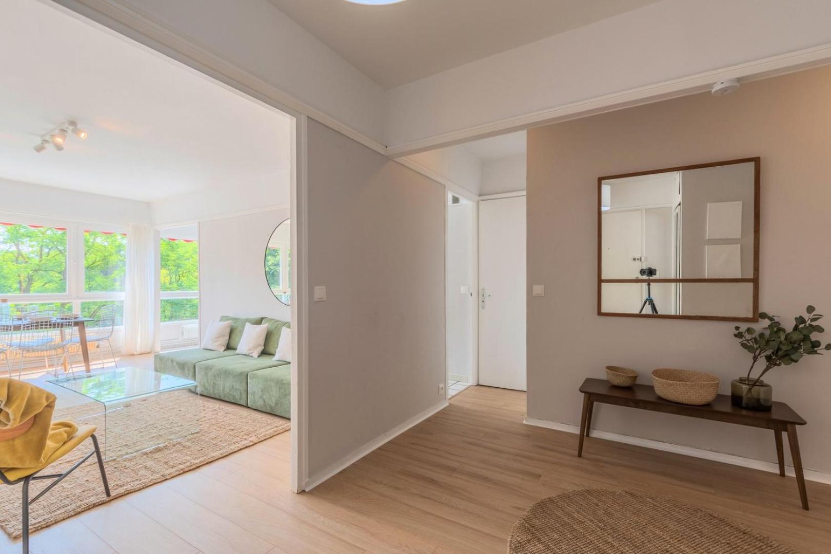 Spacious 3 Bedroom Apartment & Private Parking! Lambersart Dış mekan fotoğraf
